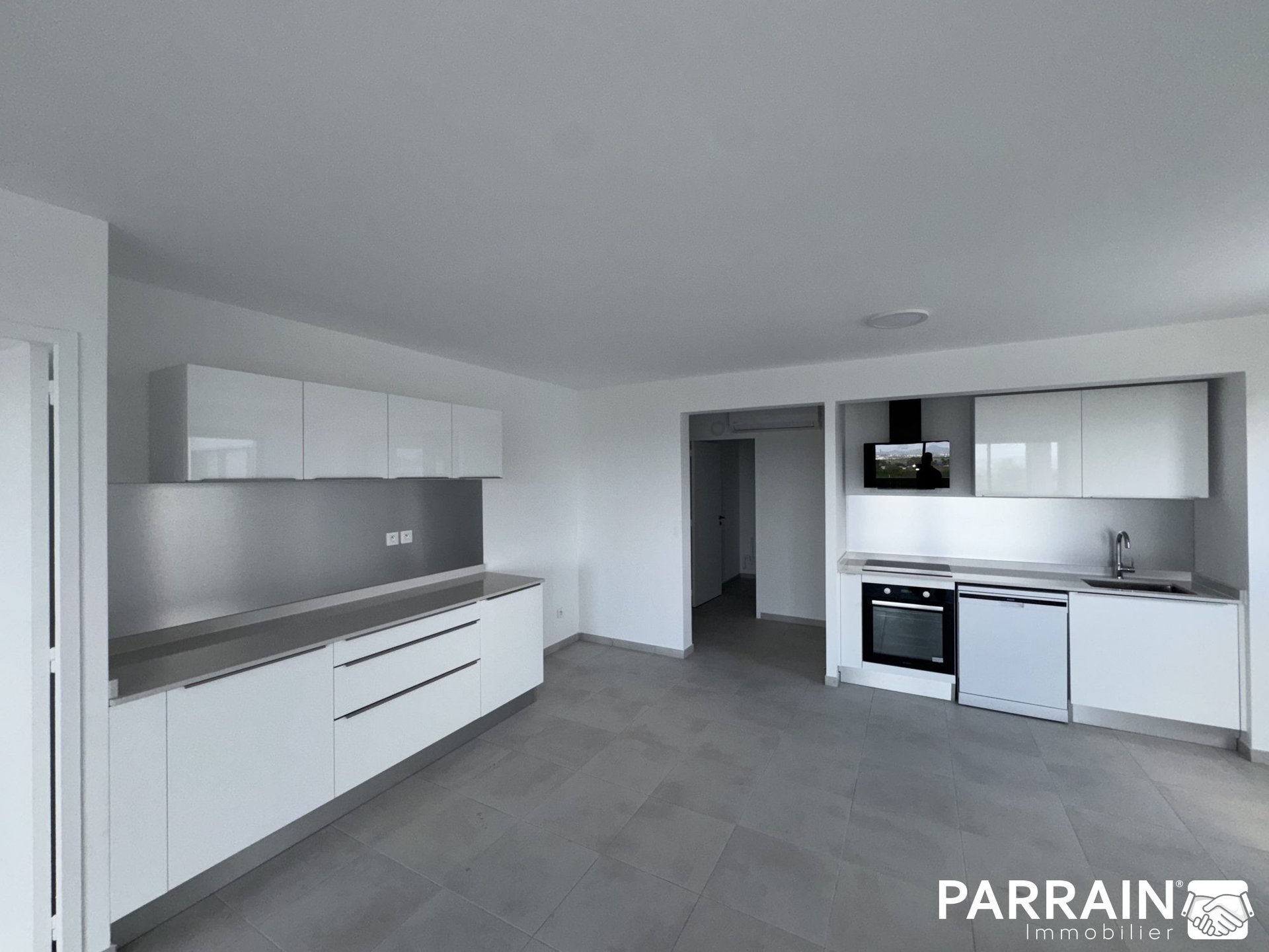 Appartement à louer, 109m², Fort-de-France