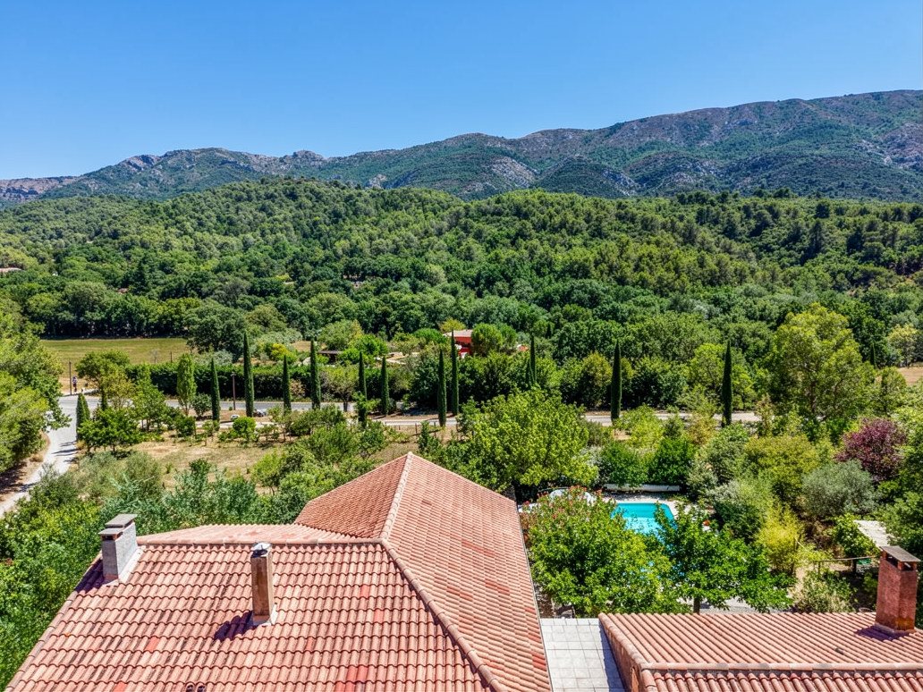 Maison à vendre, 190m², Vauvenargues