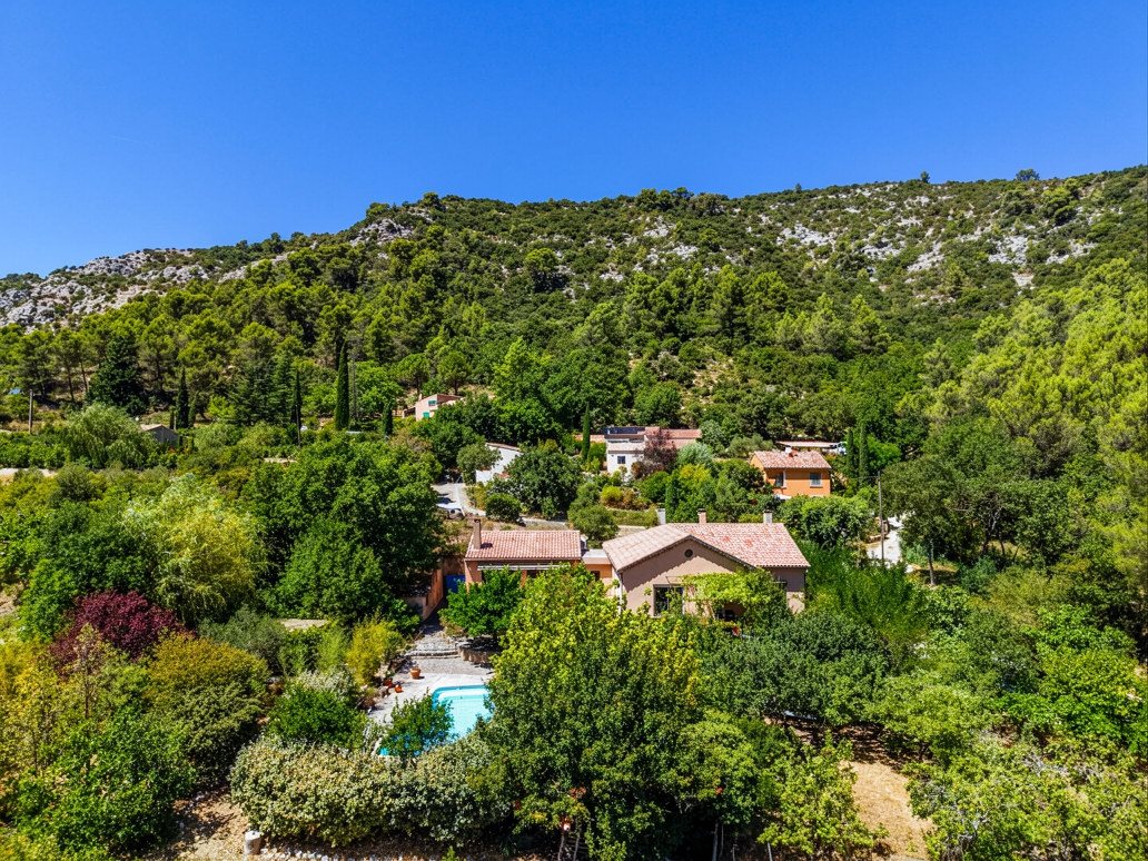 Maison à vendre, 190m², Vauvenargues