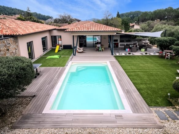 Maison à vendre, 231m², Solliès-Toucas