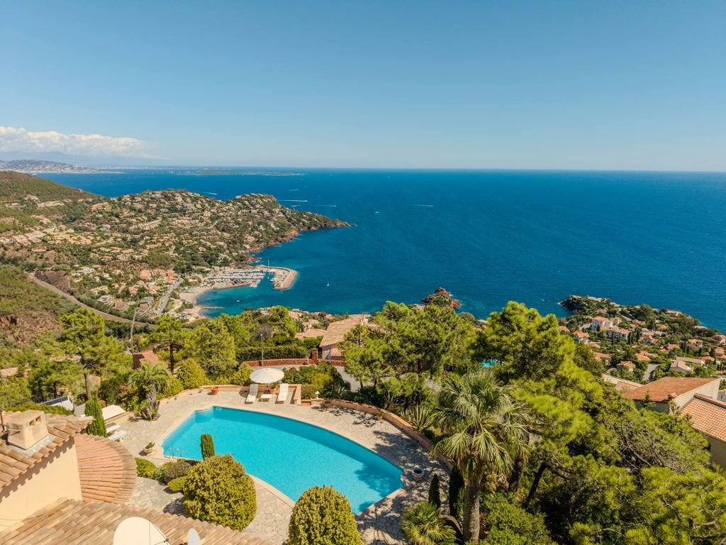 Maison à vendre, 234m², Théoule-sur-Mer