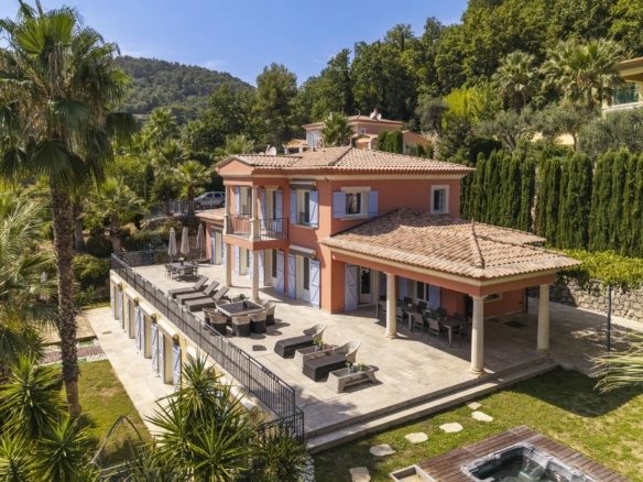 Maison à vendre, 440m², Grasse