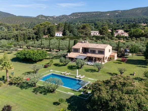 Maison à vendre, 297m², Lourmarin