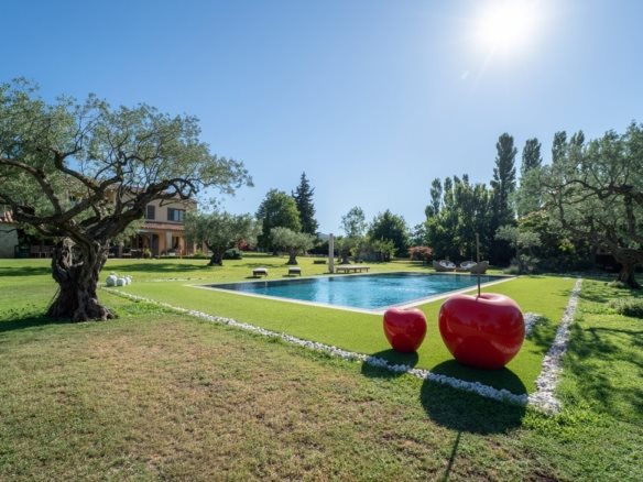 Maison à vendre, 297m², Lourmarin