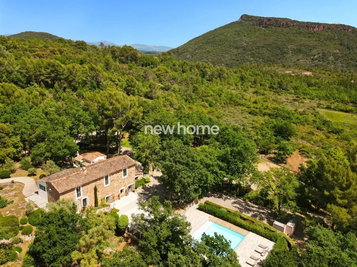 Maison à vendre, 300m², Carcès