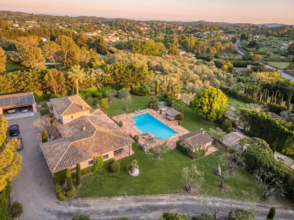 Maison à vendre, 278m², Mouans-Sartoux