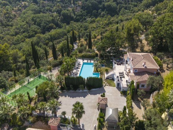 Maison à vendre, 438m², Grasse