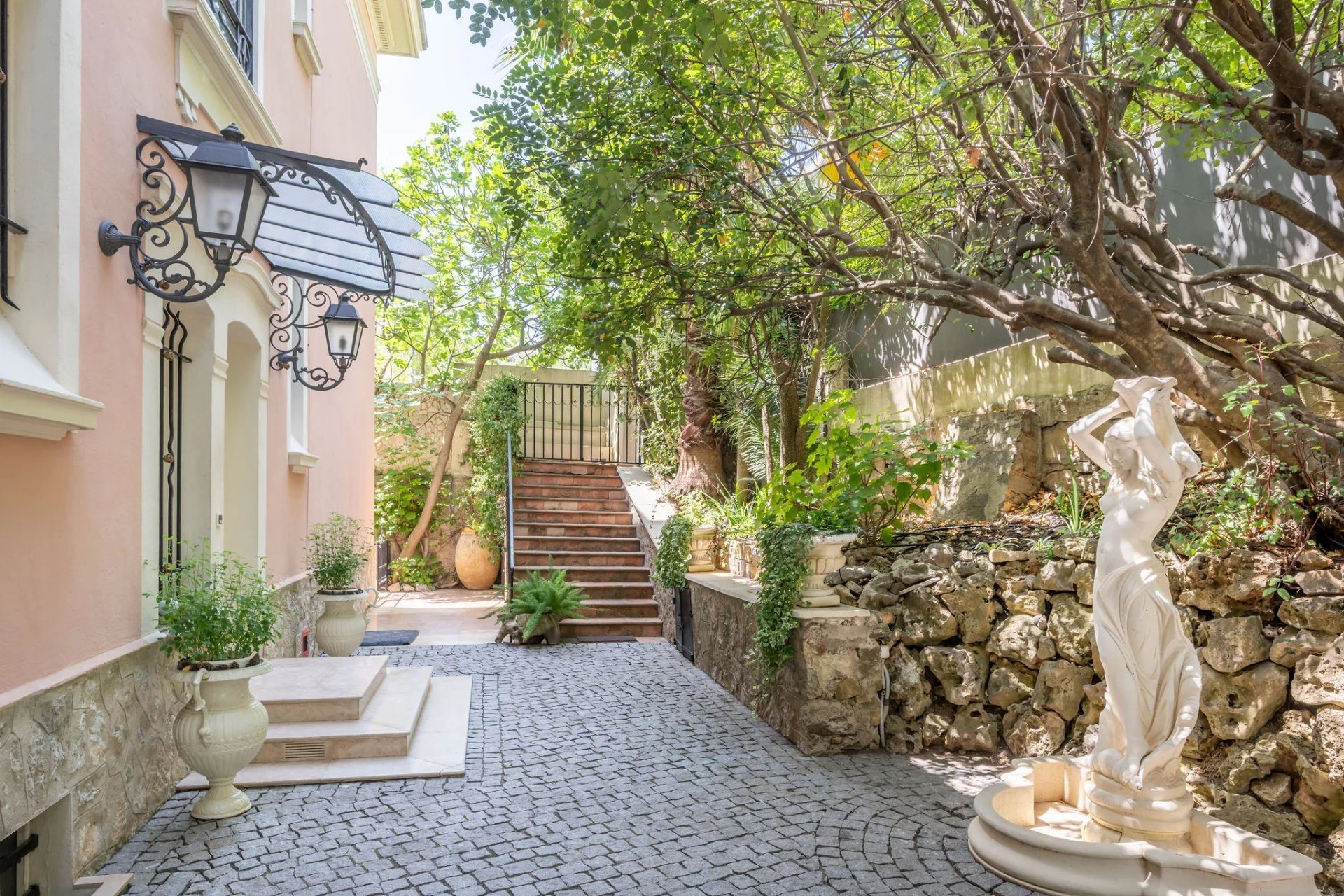 Maison à vendre, 450m², Le Cannet
