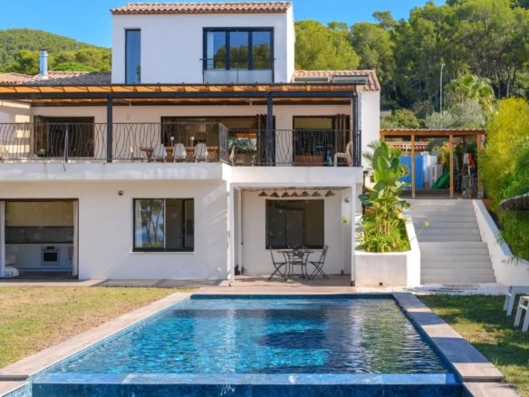 Maison à vendre, 199m², Carqueiranne
