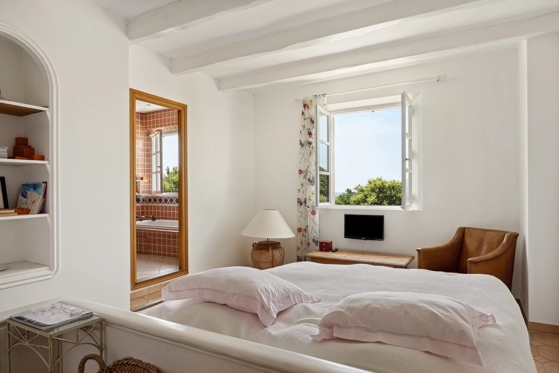 Appartement à vendre, 293m², Saint-Vallier-de-Thiey