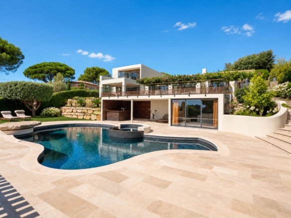Maison à vendre, 210m², La Croix-Valmer