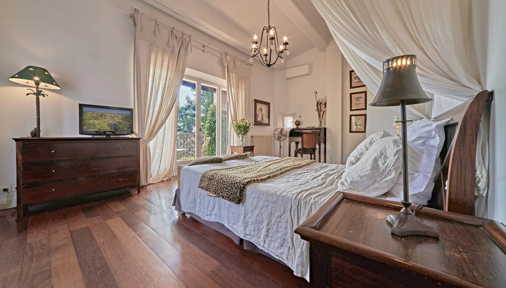 Maison à vendre, 426m², La Londe-les-Maures