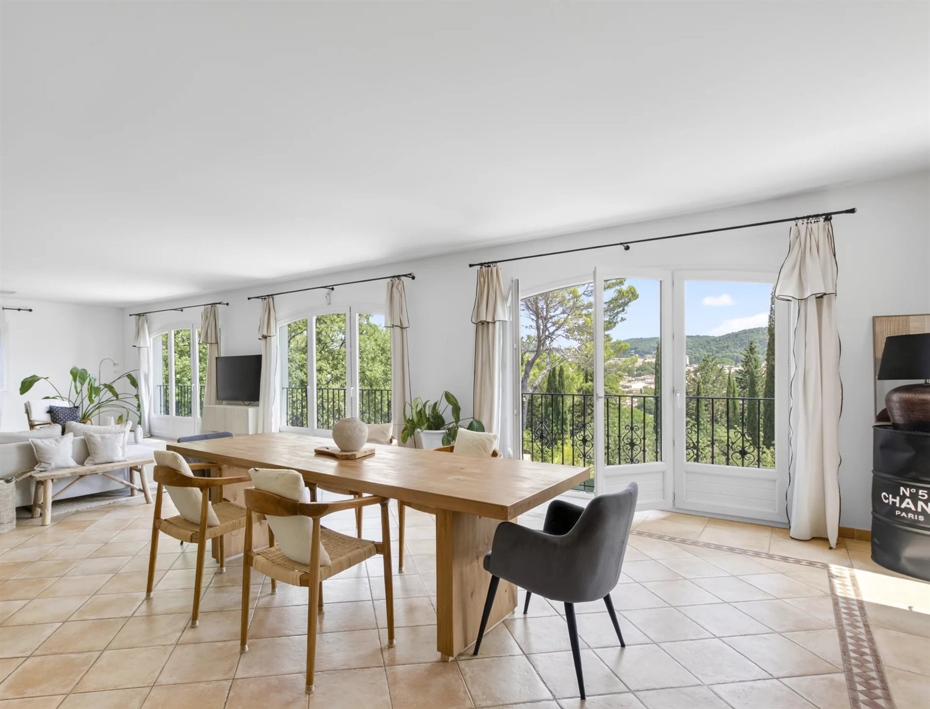 Maison à vendre, 400m², Lorgues