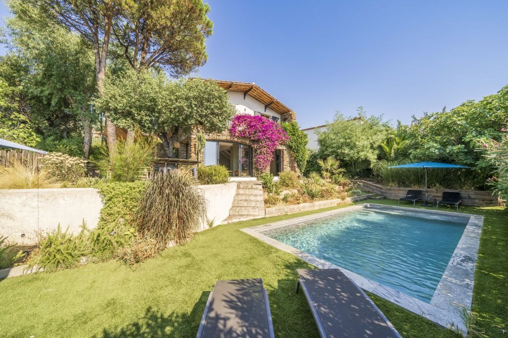 Maison à vendre, 180m², Cavalaire-sur-Mer