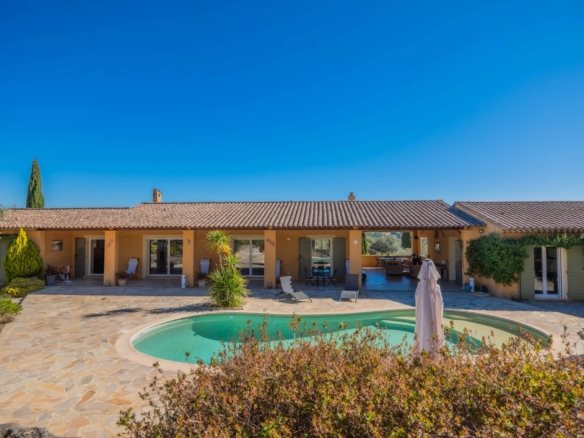 Maison à vendre, 220m², Lorgues
