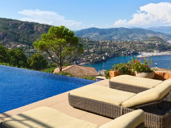 Maison à vendre, 350m², Théoule-sur-Mer