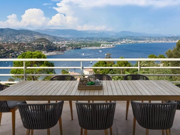 Maison à vendre, 350m², Théoule-sur-Mer