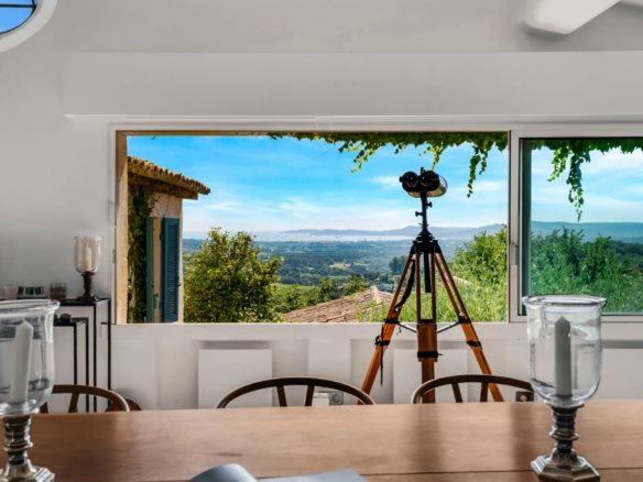 Maison à vendre, 385m², Grimaud