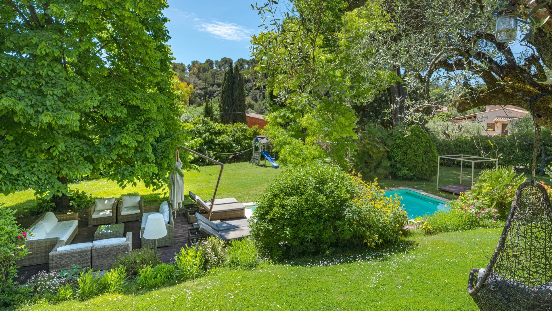 Maison à vendre, 245m², Valbonne
