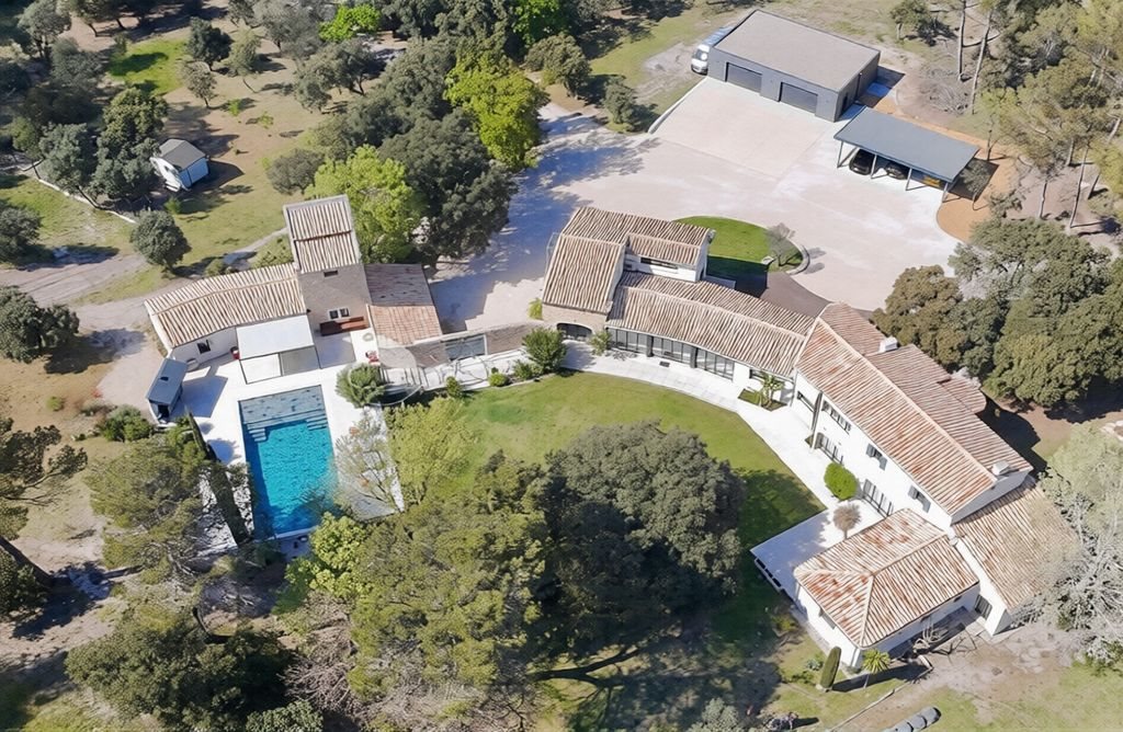 Maison à vendre, 600m², L'Isle-sur-la-Sorgue