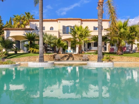 Maison à vendre, 330m², Sanary-sur-Mer