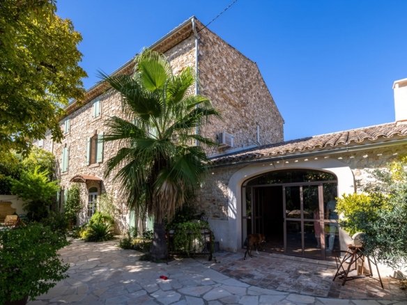Maison à vendre, 317m², Coudoux