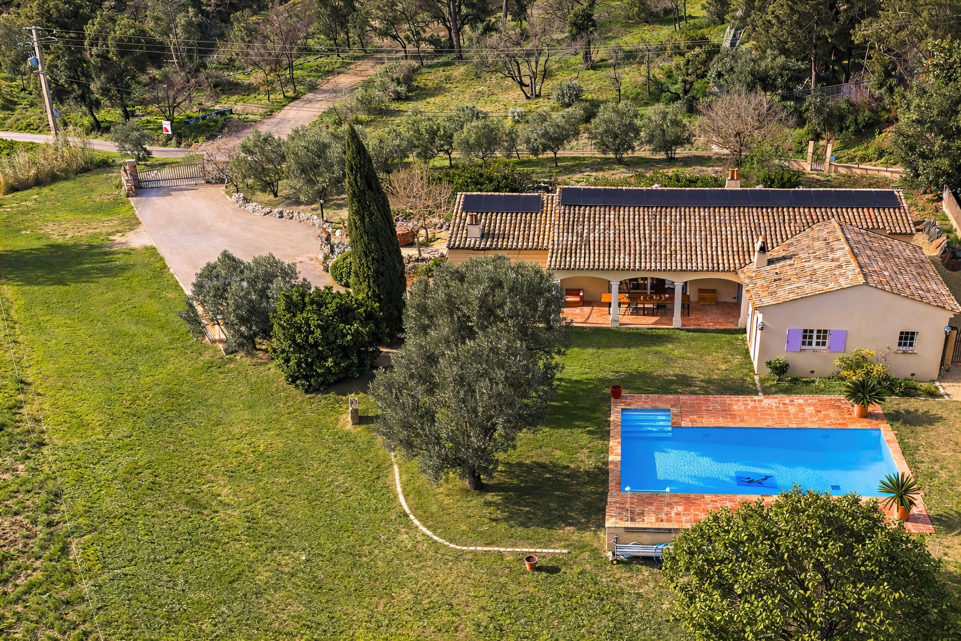 Maison à vendre, 237m², Cogolin