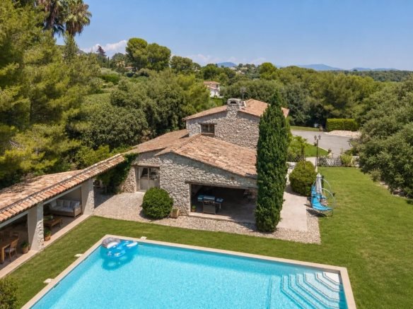 Maison à vendre, 250m², La Colle-sur-Loup