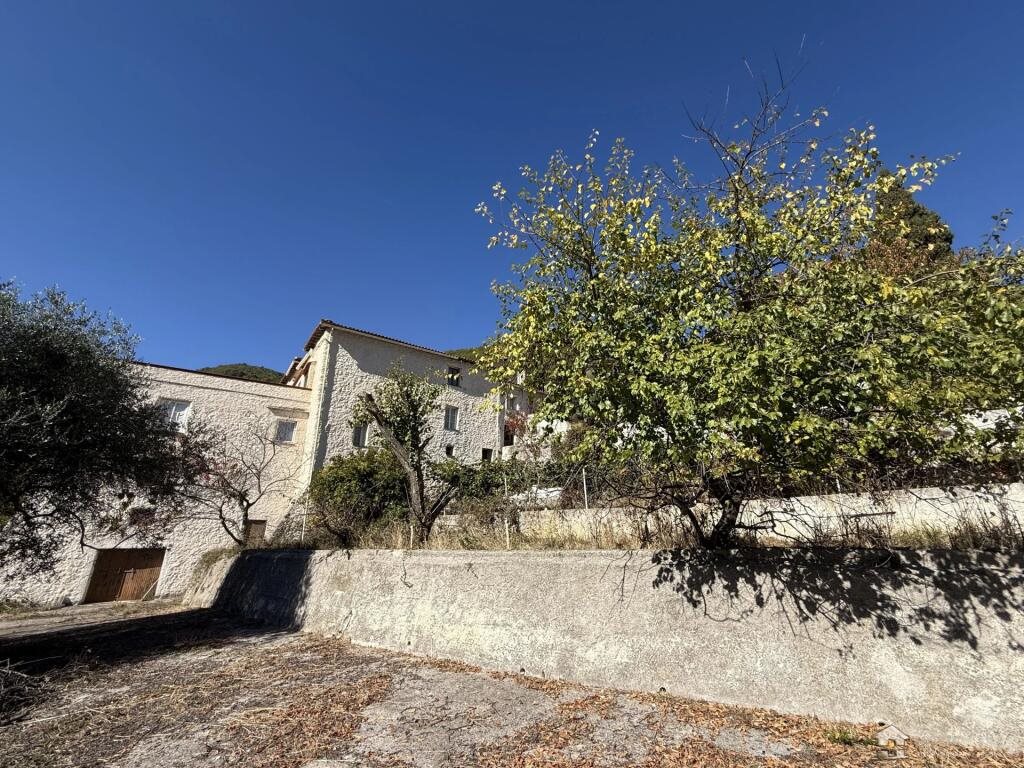 Maison à vendre, 1000m², Sospel