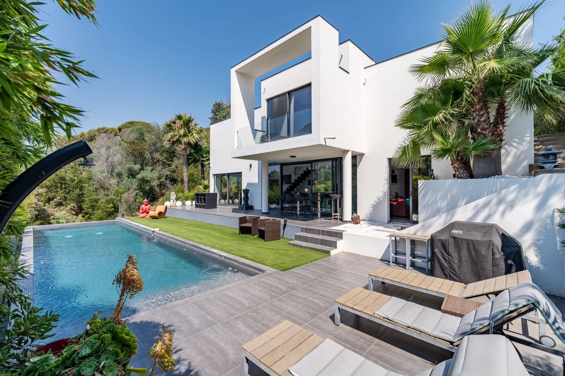 Maison à vendre, 200m², La Roquette-sur-Siagne