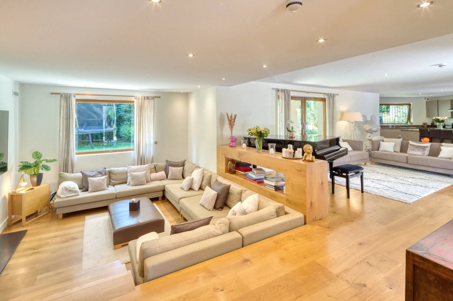 Maison à vendre, 330m², Mougins