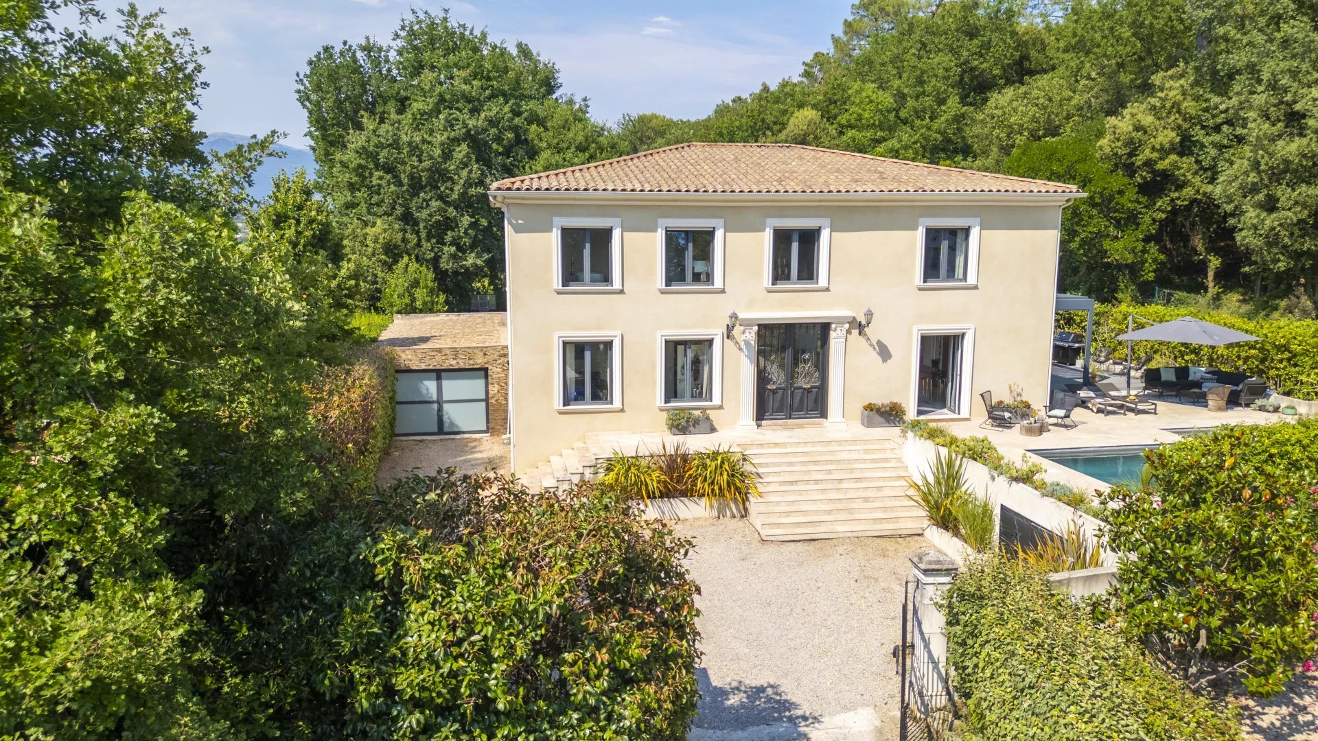 Maison à vendre, 263m², Valbonne