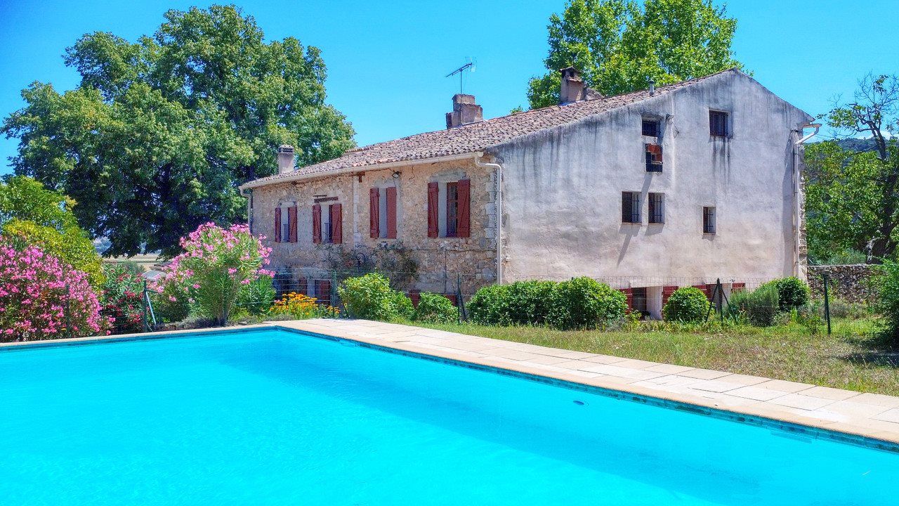 Maison à vendre, 505m², Saint-Maximin-la-Sainte-Baume