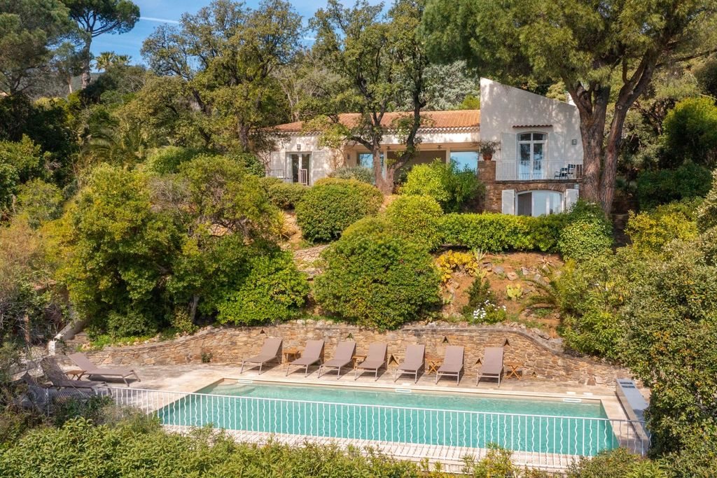 Maison à vendre, 155m², Cavalaire-sur-Mer