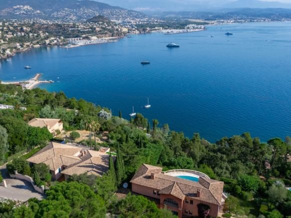 Maison à vendre, 322m², Théoule-sur-Mer