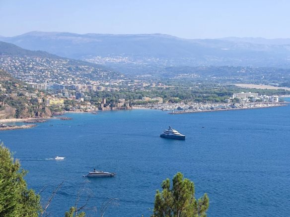 Maison à vendre, 322m², Théoule-sur-Mer