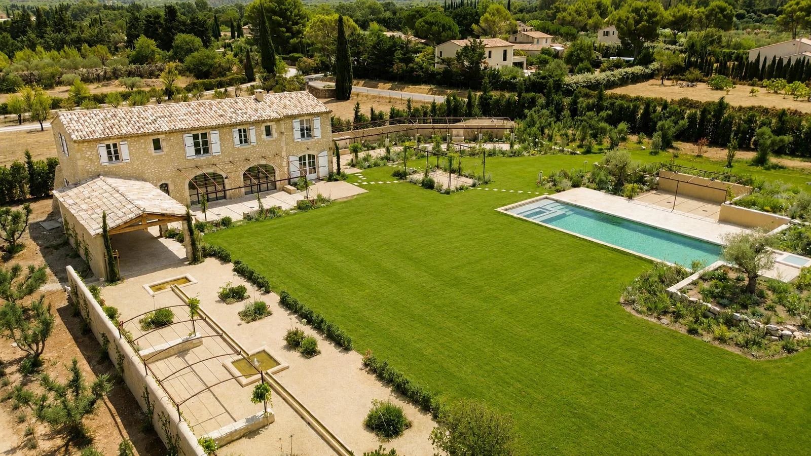Maison à vendre, 220m², Eygalières
