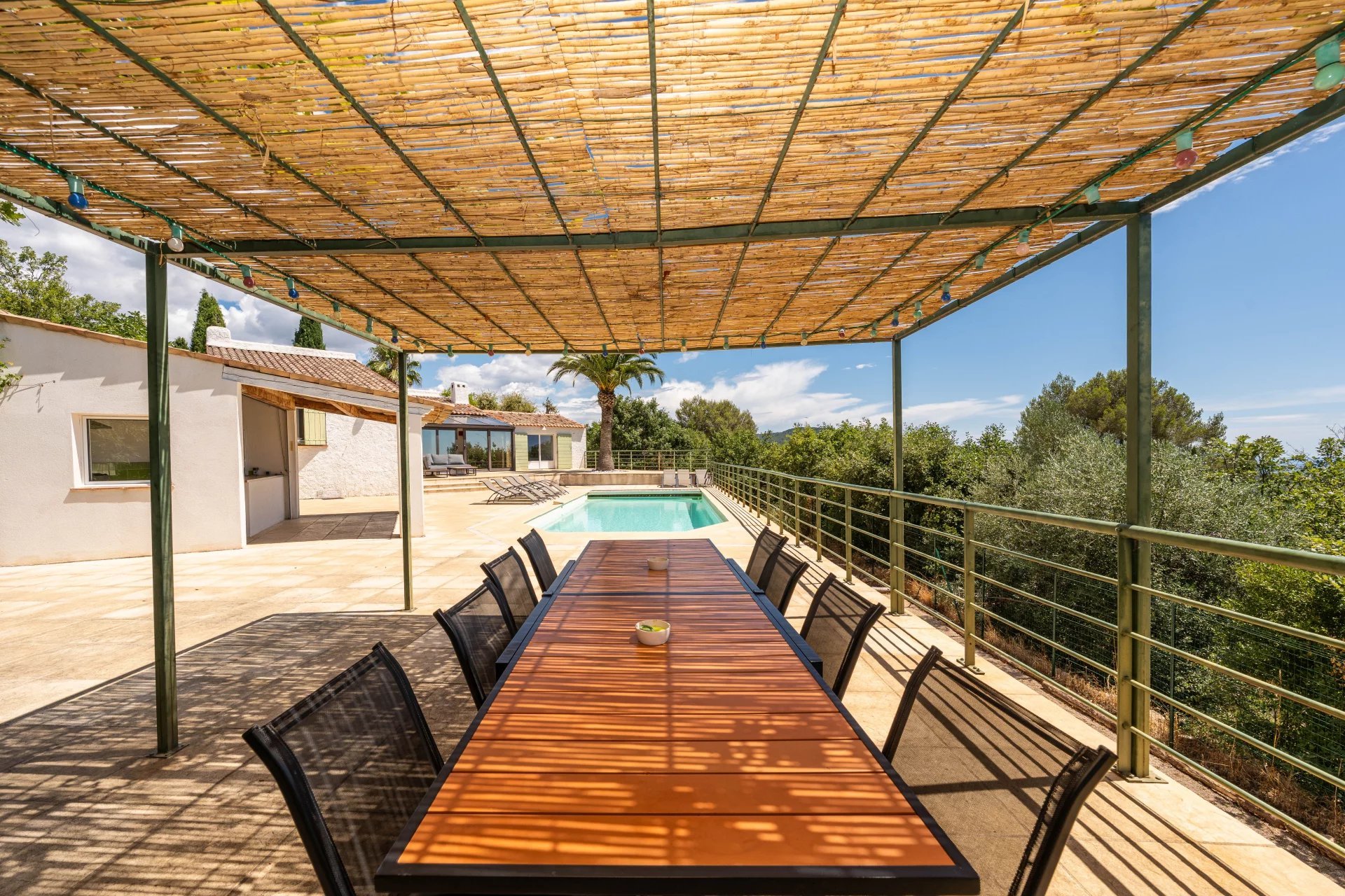 Maison à vendre, 188m², Saint-Cézaire-sur-Siagne