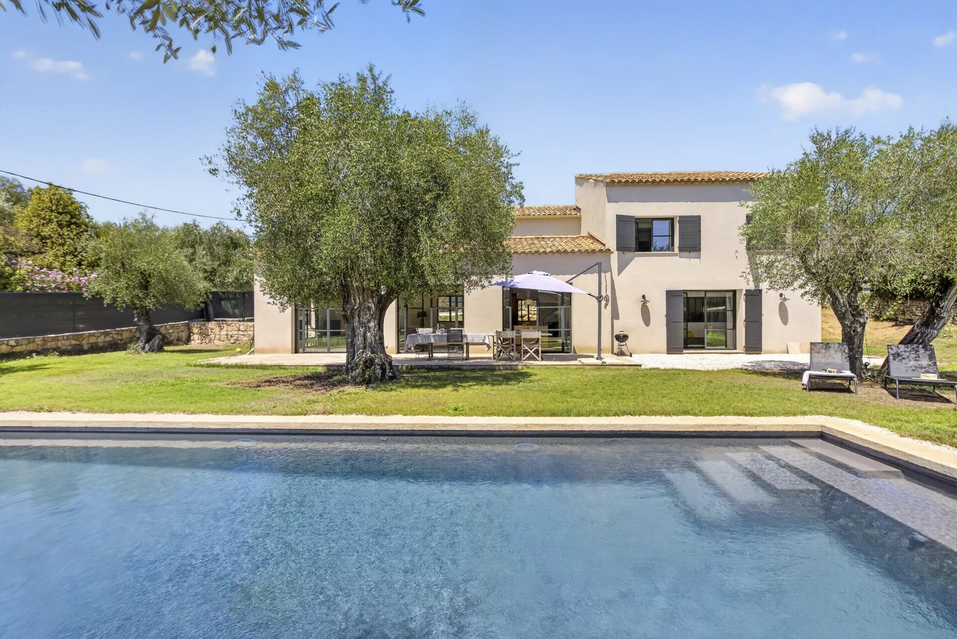 Maison à vendre, 200m², Valbonne