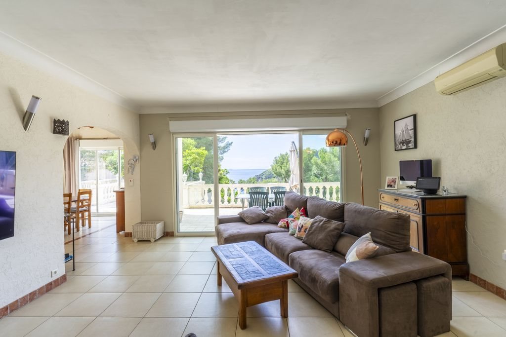 Maison à vendre, 250m², Cavalaire-sur-Mer