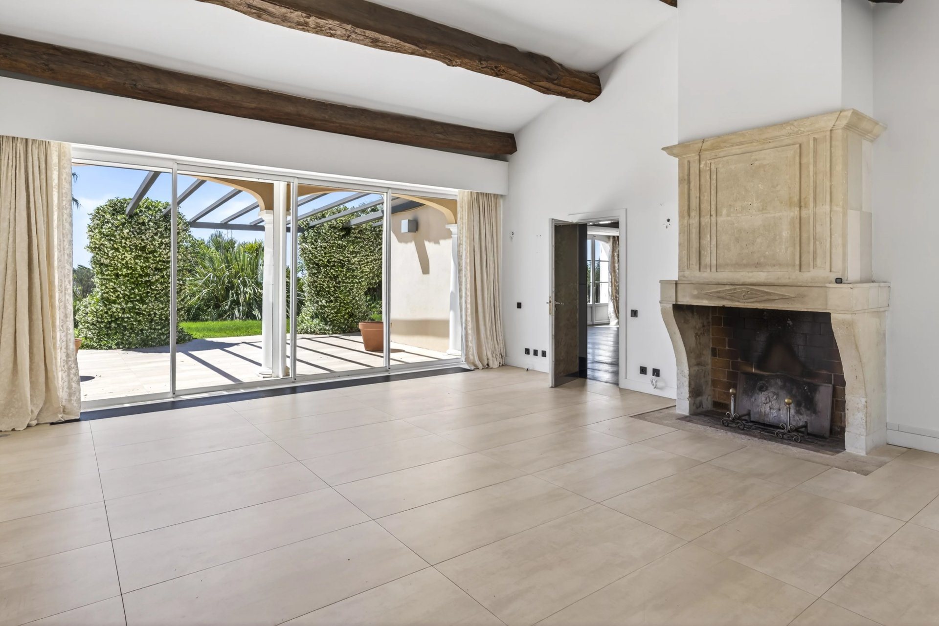 Maison à vendre, 450m², Ceyreste