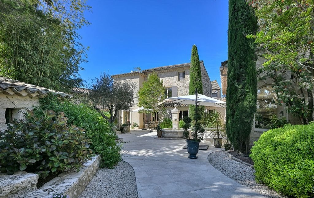 Maison à vendre, 360m², Uzès
