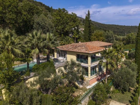 Maison à vendre, 287m², Grasse