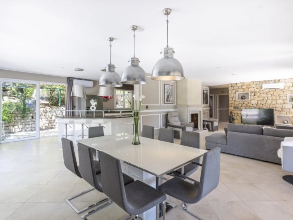 Maison à vendre, 287m², Grasse