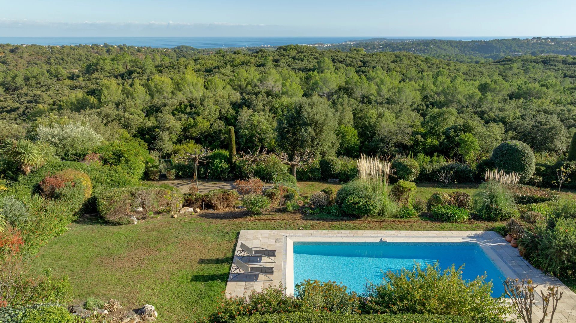 Maison à vendre, 205m², Valbonne