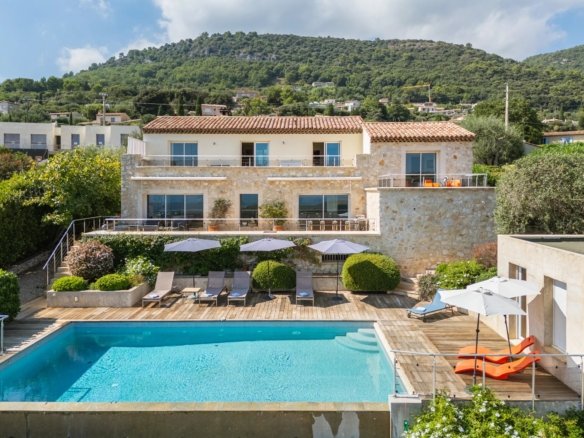 Maison à vendre, 180m², Tourrettes-sur-Loup