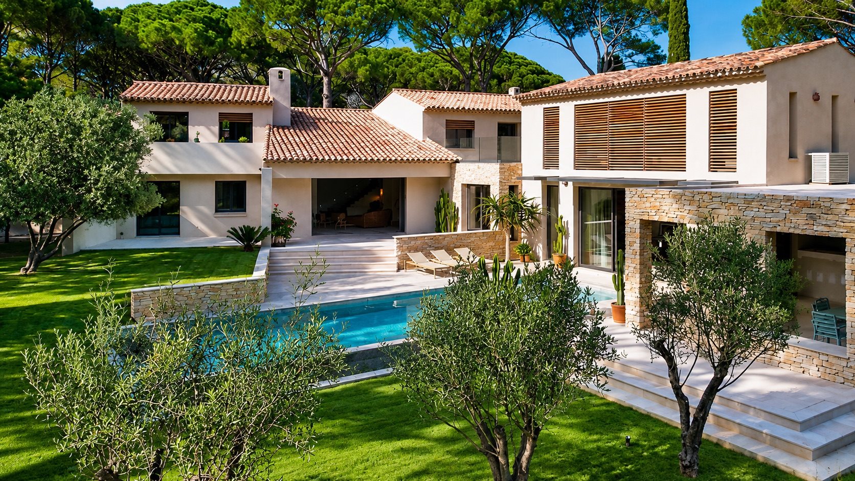 Maison à vendre, 381m², Saint-Raphaël