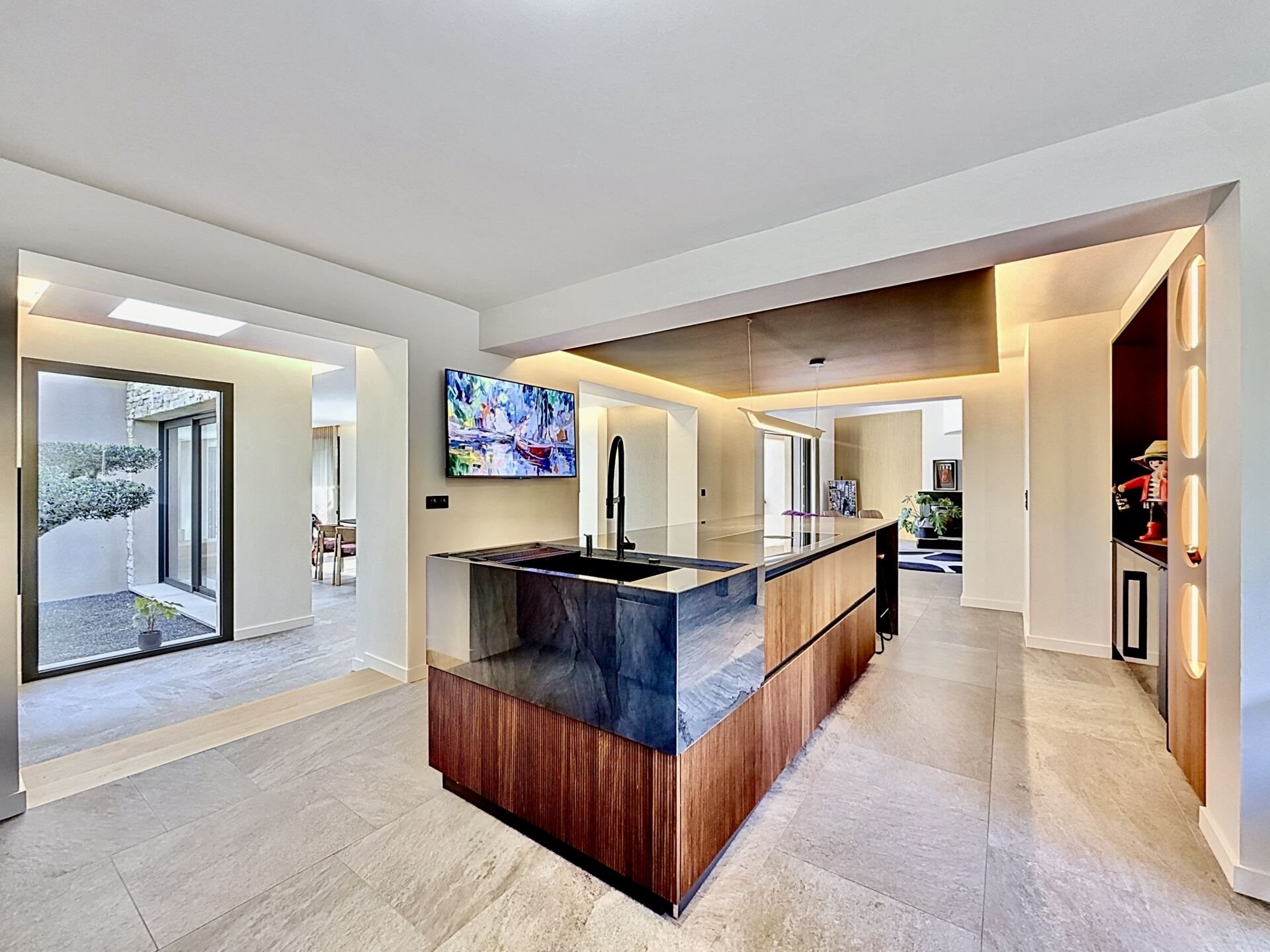 Maison à vendre, 381m², Saint-Raphaël