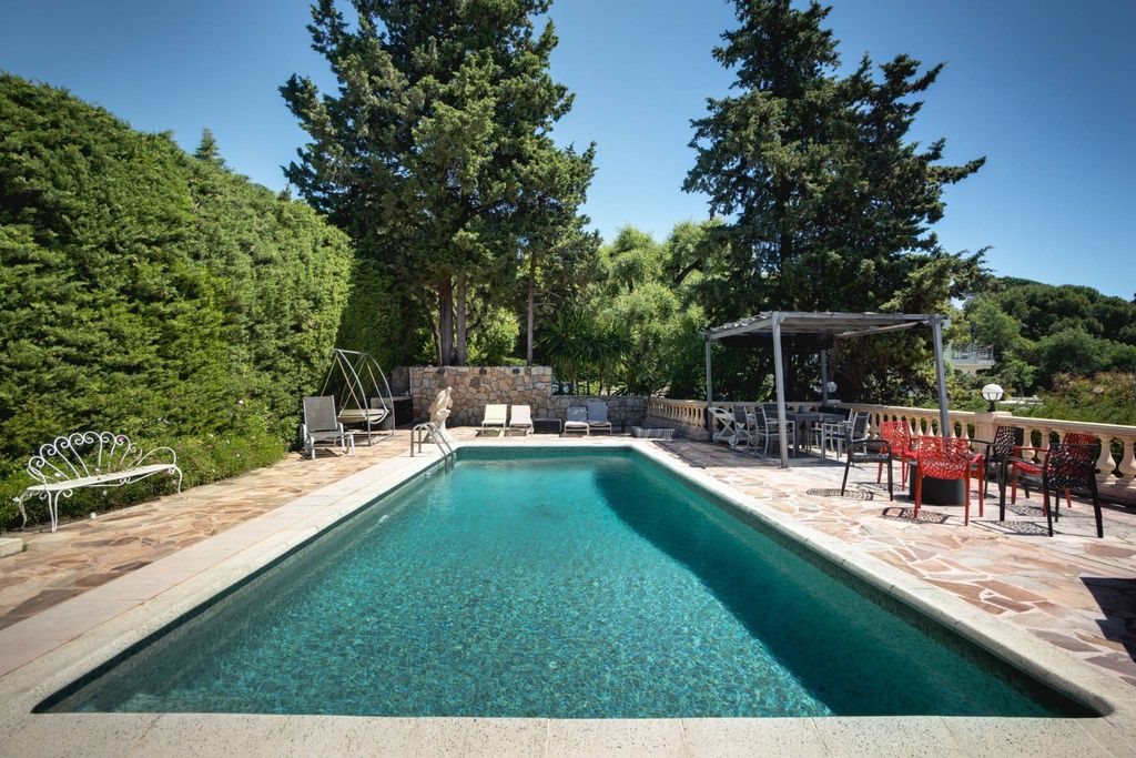 Maison à vendre, 280m², Cannes-la-Bocca