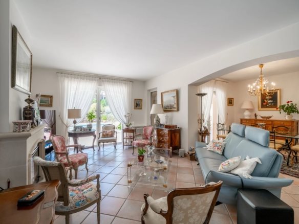 Maison à vendre, 172m², Saint-Raphaël